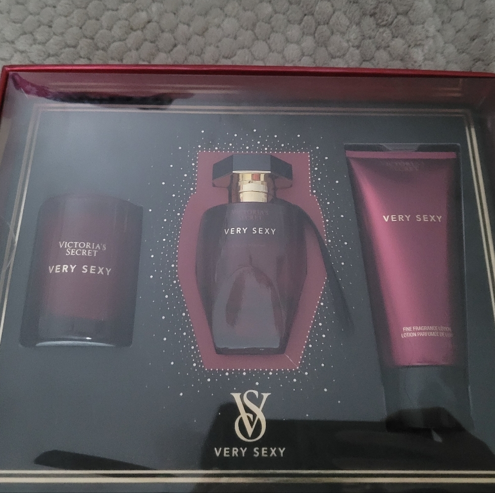 Victoria Secret Very Sexy Gift Set